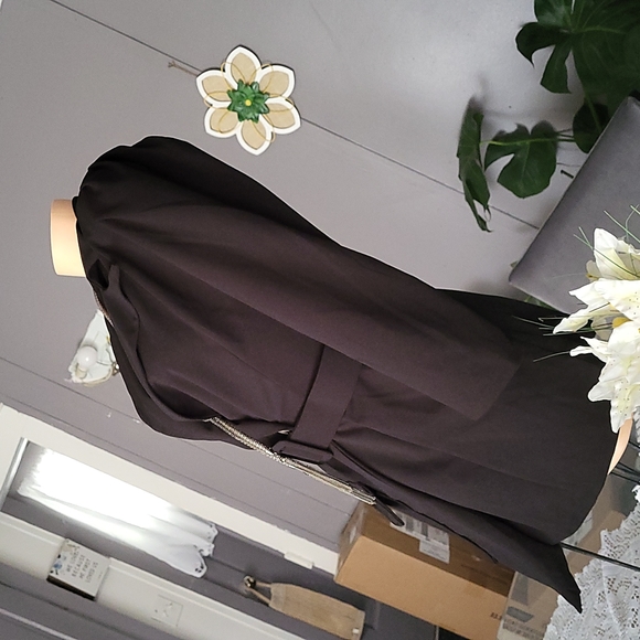 MAKE AN OFFER! IMPORTED BLAZER WORK OR PLAY - Picture 10 of 17